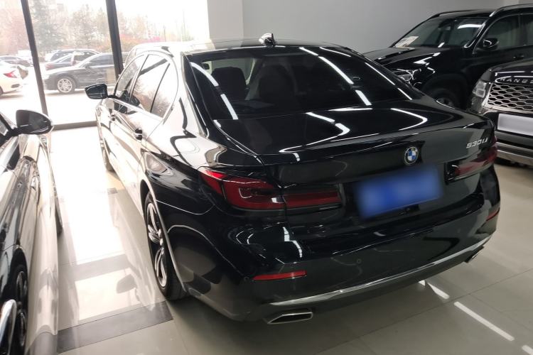 Used BMW 5 Series 2022 Second Facelift 530Li Leading Edition Luxury Package Rear Left 45 Deg
