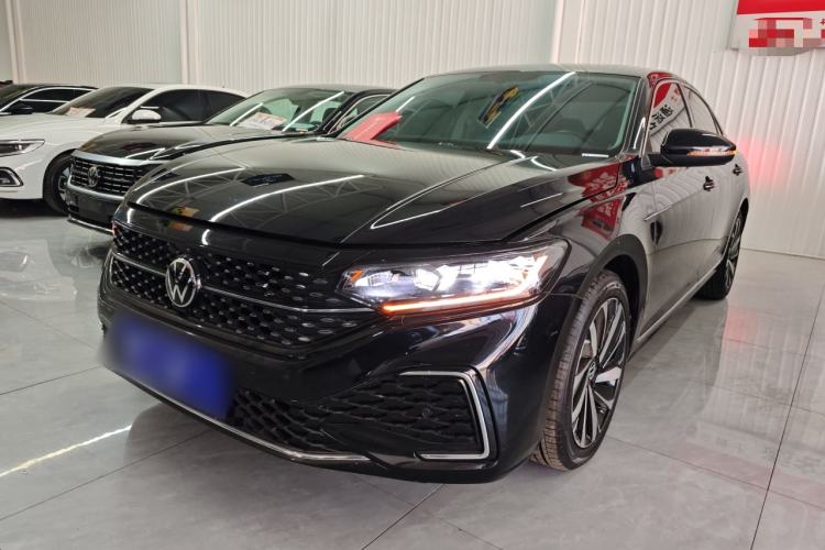 Used Volkswagen Passat 2023 330TSI Starry Elite Edition