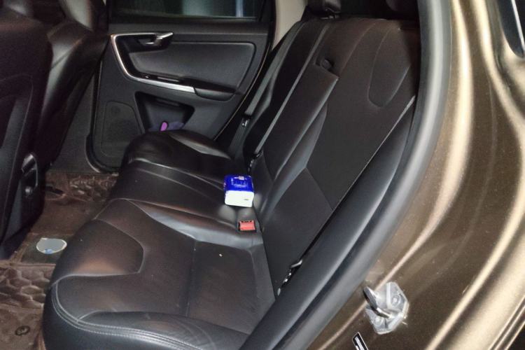 Used Volvo XC60 2017 T5 AWD Smart Upgrade Model