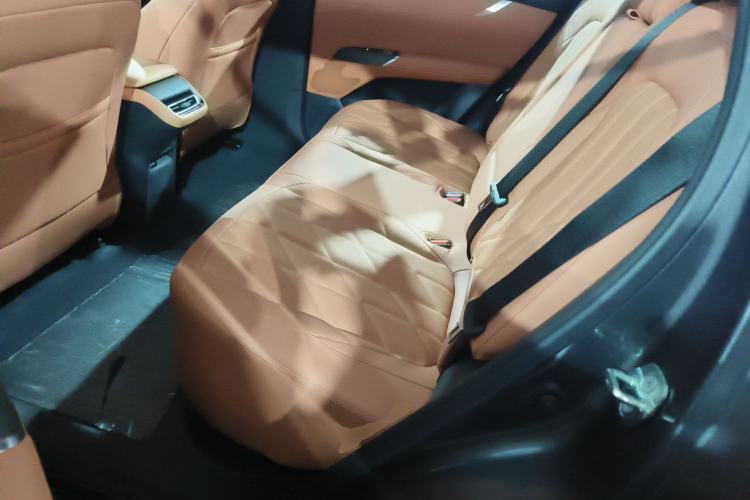 Used CHANGAN CS75 PLUS 2025 4th Generation 1.5T New Blue Whale Smart Luxury Edition Left Rear Seat