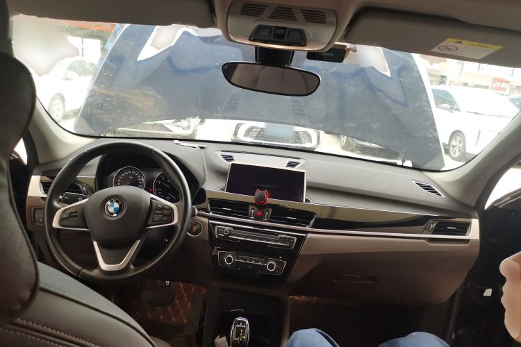 Used BMW X1 2020 sDrive20Li Fashion Model Center Console