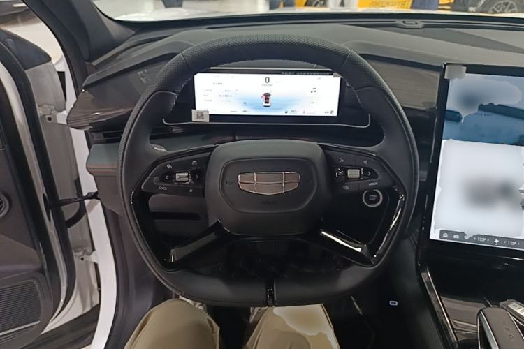Used Geely Auto Emgrand X7 Sport 2024 1.5TD Smart Connect+