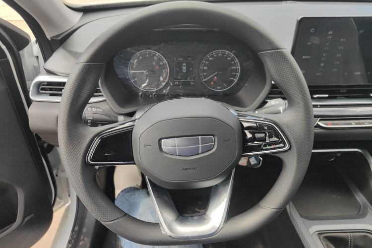 Used Geely Auto Emgrand 2025 4th Generation 1.5L Manual - Starry Edition