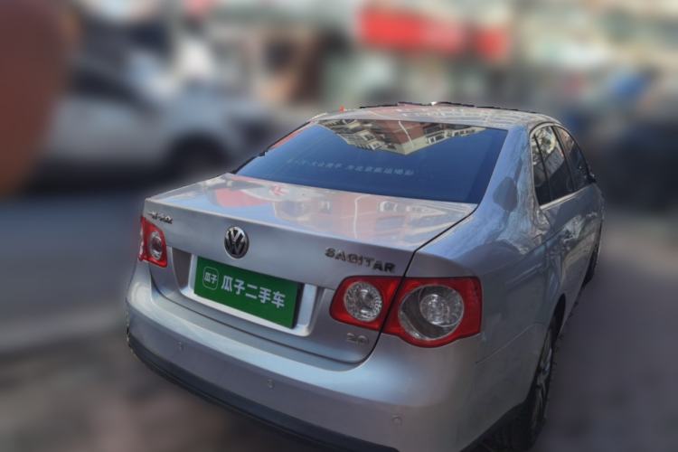 Used Volkswagen Sagitar 2006 2.0L Automatic Fashion Edition
