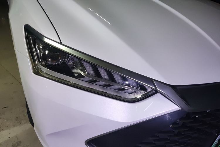 Used BYD Qin PLUS 2023 Champion Edition DM-i 55KM Leading Model Exterior 2