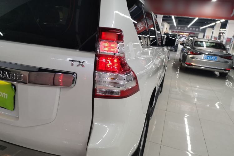 Used Toyota Prado 2016 3.5L Automatic TX-L NAVI