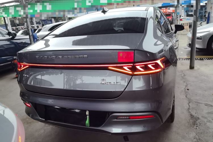 Used BYD Qin PLUS 2024 Honor Edition EV 420KM Leading Model
