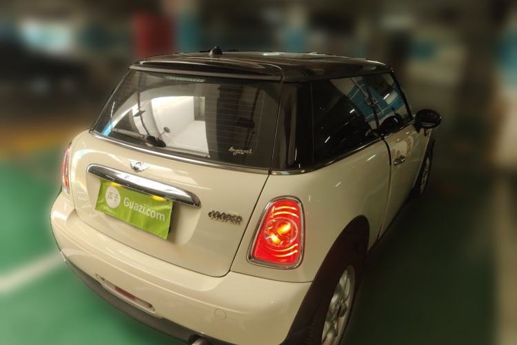 Used MINI 2011 1.6L COOPER Fun Rear Right 45 Deg