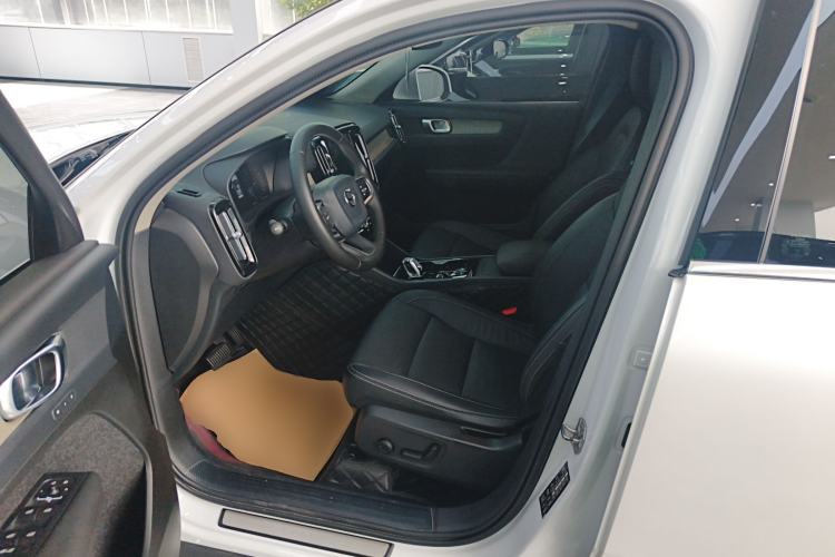 Used Volvo XC40 2021 T4 Four-Wheel Drive Smart Luxury Edition