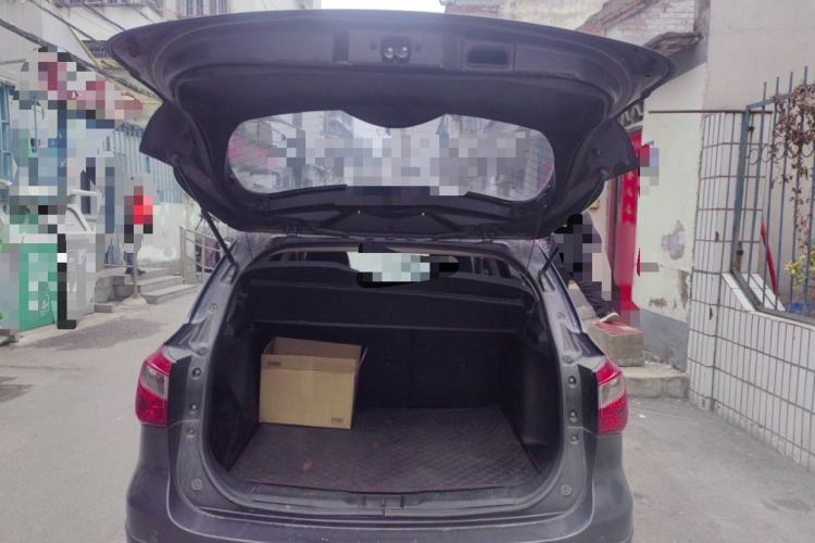 Used Suzuki S-Cross 2014 1.6L CVT Two-Wheel Drive Elite Version