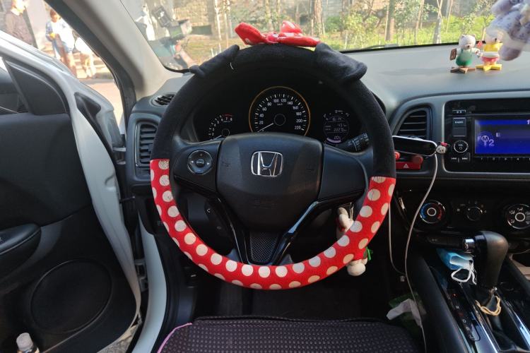 Used Honda Vezel 2015 1.5L CVT two-wheel drive Comfort trim Steering Wheel