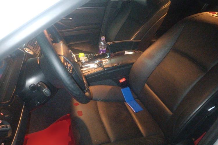 Used BMW 5 Series 2013 525Li Luxury Model
