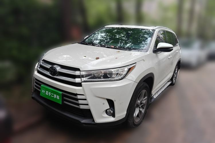 Used Toyota Highlander 2018 2.0T Two-Wheel-Drive Luxury Edition 7 Seats Emission Standard China V
