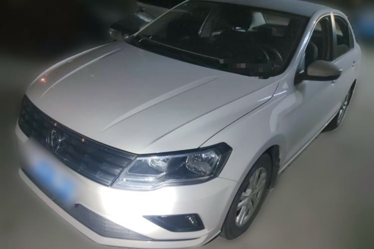 Used Volkswagen Jetta 2017 1.5L Manual Fashion Edition