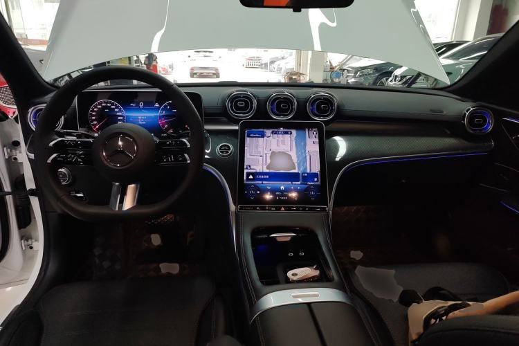 Used Mercedes-Benz C-Class 2025 C 260 L Sport Edition Center Console