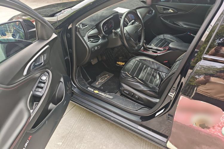 Used Chevrolet Malibu XL 2021 Redline 550T Automatic Sharp Edition Driver Seat