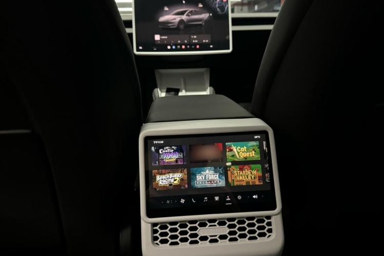 Used Tesla Model 3 2025 Rear-Wheel-Drive Version Interior 10