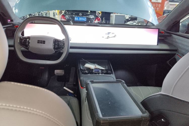 Used Geely Galaxy E8 2025 700 km Long-Range Intelligent Driving Version
