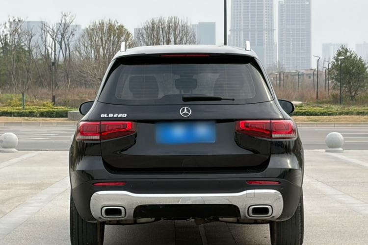 Used Mercedes-Benz GLB 2022 GLB 220 Dynamic Edition Exterior 5