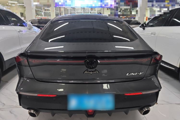 Used CHANGAN UNI-V 2022 1.5T Prestige Version Rear