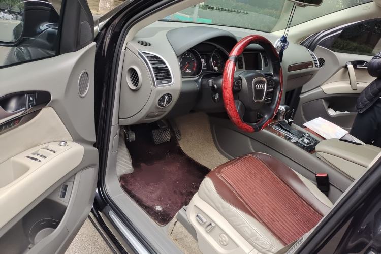 Used Audi Q7 2011 3.0 TFSI Ambition (200kW)
