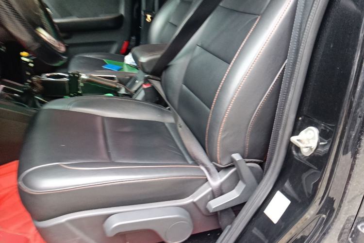 Used BAIC Off-Road BJ40 2016 40L 2.3T Automatic All-Wheel Drive Premium Edition Left Front Seat