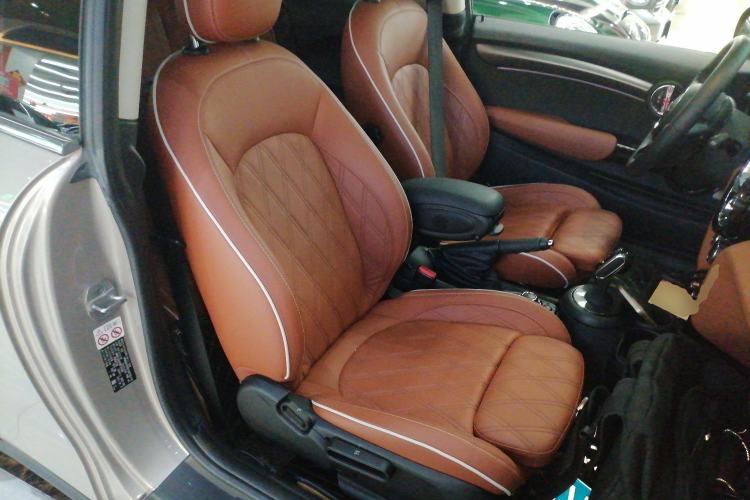 Used MINI 2022 1.5T COOPER Artist Right Front Seat