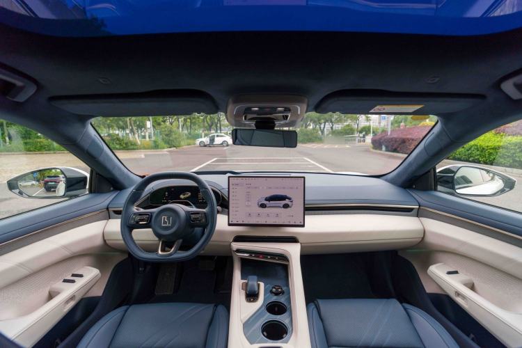 Used Zeekr 001 2025 YOU Edition 100 kWh All-Wheel Drive
