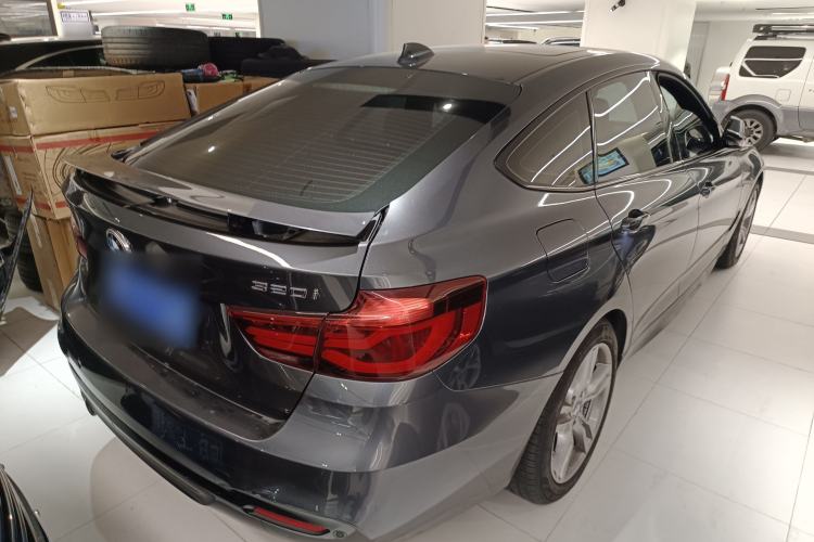 Used BMW 3 Series GT 2020 320i M Sport Package Rear Right 45 Deg