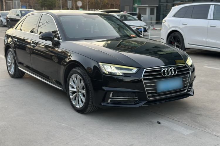 Used Audi A4L 2019 40 TFSI Ambition China VI