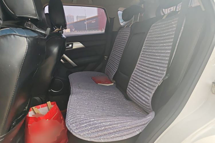 Used Haval H2 2017 Red-Label 1.5T Automatic Two-Wheel Drive Elite Model Left Rear Seat