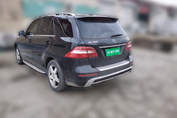 Used Mercedes-Benz M-Class 2014 ML 400 4MATIC Luxury Model Rear Left 45 Deg