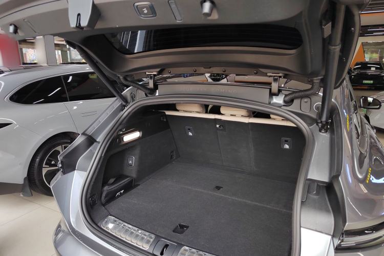 Used Nio ET5T 2025 75 kWh Touring