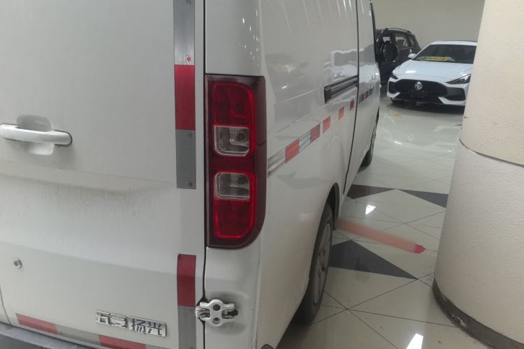 Used Wuling Yangguang 2024 300km Comfort Version with Sealed Windows 60kW
