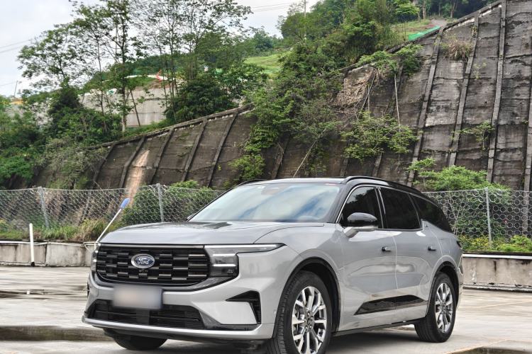 Used Ford Edge 2023 Ford Explorer L 2.0T EcoBoost Four-Wheel Drive 7-Seater Supreme Model