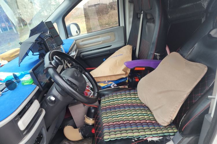 Used SAIC MAXUS Dana V1 2024 V1 Long Wheelbase High Roof (51 kWh)
