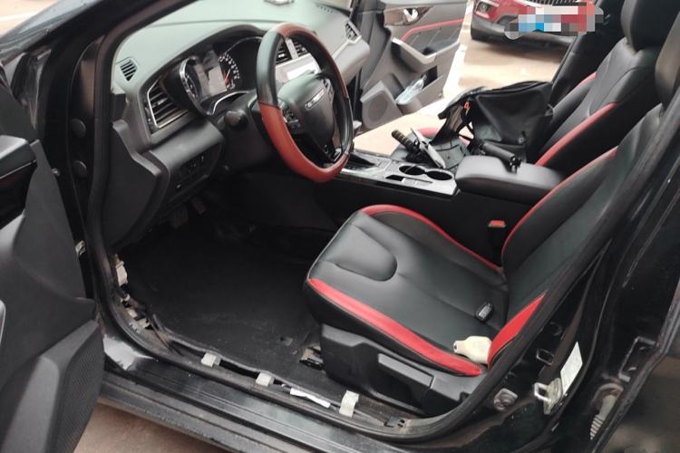 Used Venucia D60 2019 1.6L XL CVT Smart Connect Elite Edition