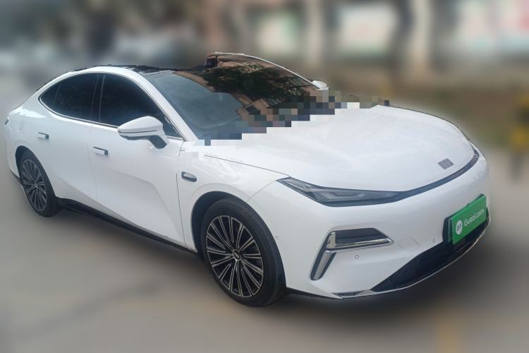 Used Geely Galaxy 8 2025 130km EM-P Starship Edition
