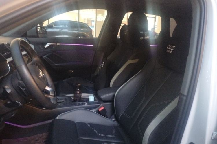 Used Audi Q3 2024 35 TFSI Fashion Dynamic Edition Left Front Seat