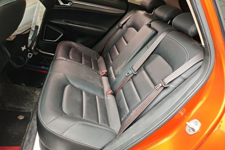 Used Geely Auto Emgrand GS 2016 Sports Edition 1.8L Manual LingShang Model Left Rear Seat