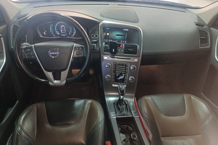 Used Volvo XC60 2016 T5 Smart Version