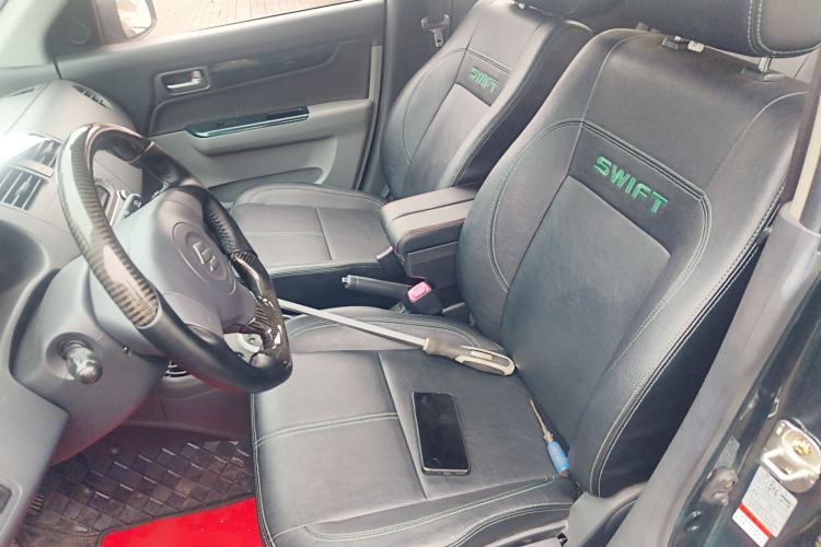 Used Suzuki Swift 2016 1.5L Automatic Fashionable Coolplay Edition Left Front Seat