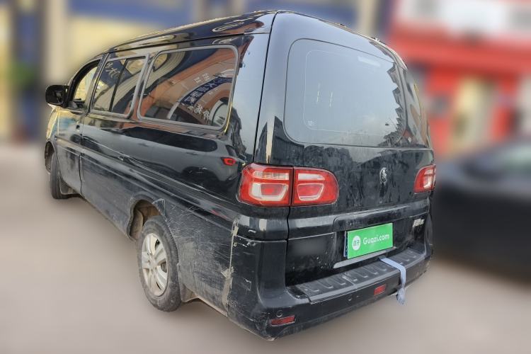 Used FORTHING Lingzhi 2022 M5L 1.6L Utility Model 7 Seats
