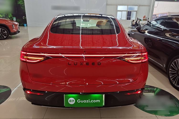 Used Hima Luxeed S7 2025 785 km Ultra