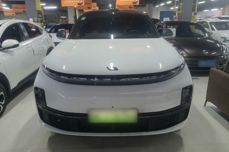 Used Li Auto L7 2023 Max model Front
