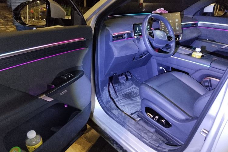 Used Dongfeng eπ eπ008 2024 210Max Range-Extended Version 6 Seats
