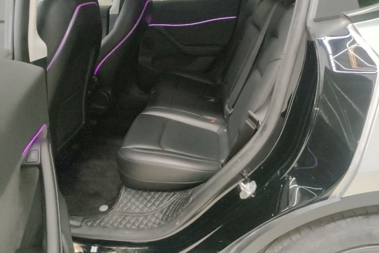 Used Tesla Model Y 2023 Rear-Wheel-Drive Version