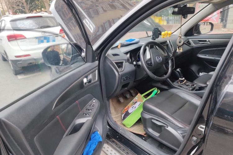 Used Changan CS75 2014 2.0L Manual Luxury Version China IV Standard