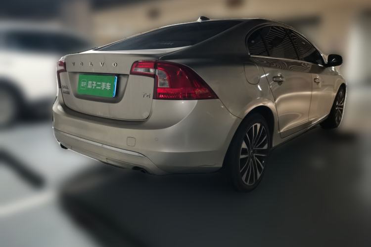 Used Volvo S60 2018 S60L T4 Smart & Ambitious Edition Rear Right 45 Deg