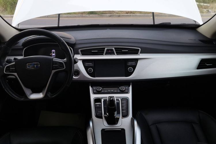 Used Geely Auto Emgrand X7 Sport 2020 1.8TD DCT Two-Wheel Drive Smart Connect 4G-Enabled Version